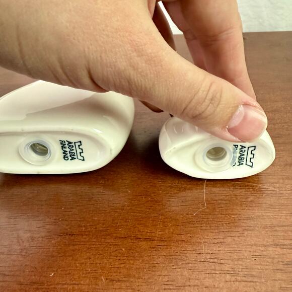 Arabia Finland VTG MCM 2 Salt Shakers Large Small Modern Tooth Shaped Dining - Picture 5 of 7